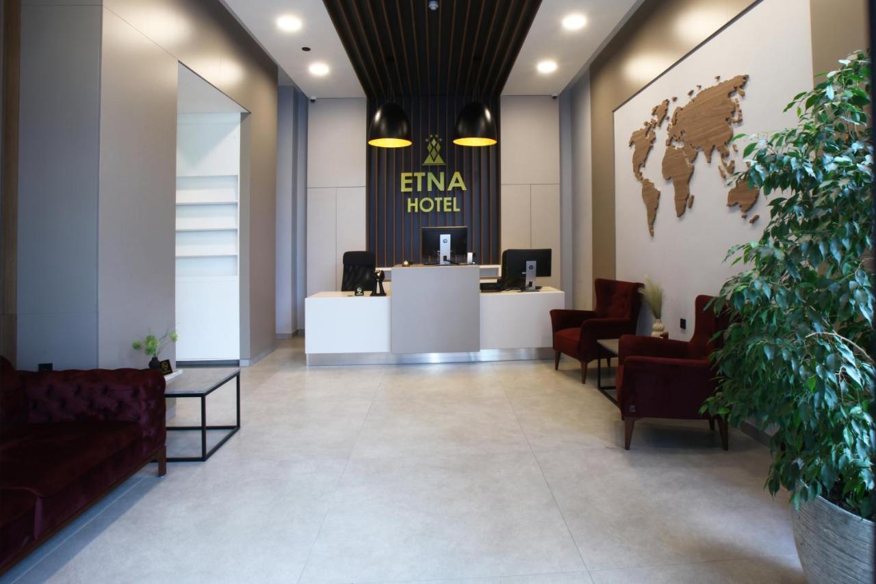 Hotel Etna Gracanica  Exteriör bild